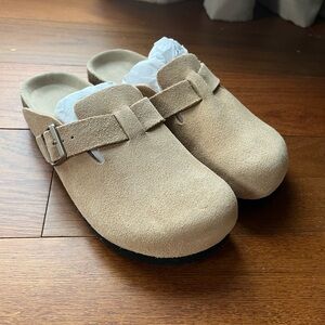 Quince Water Repellent Suede Clog Mule in Dune